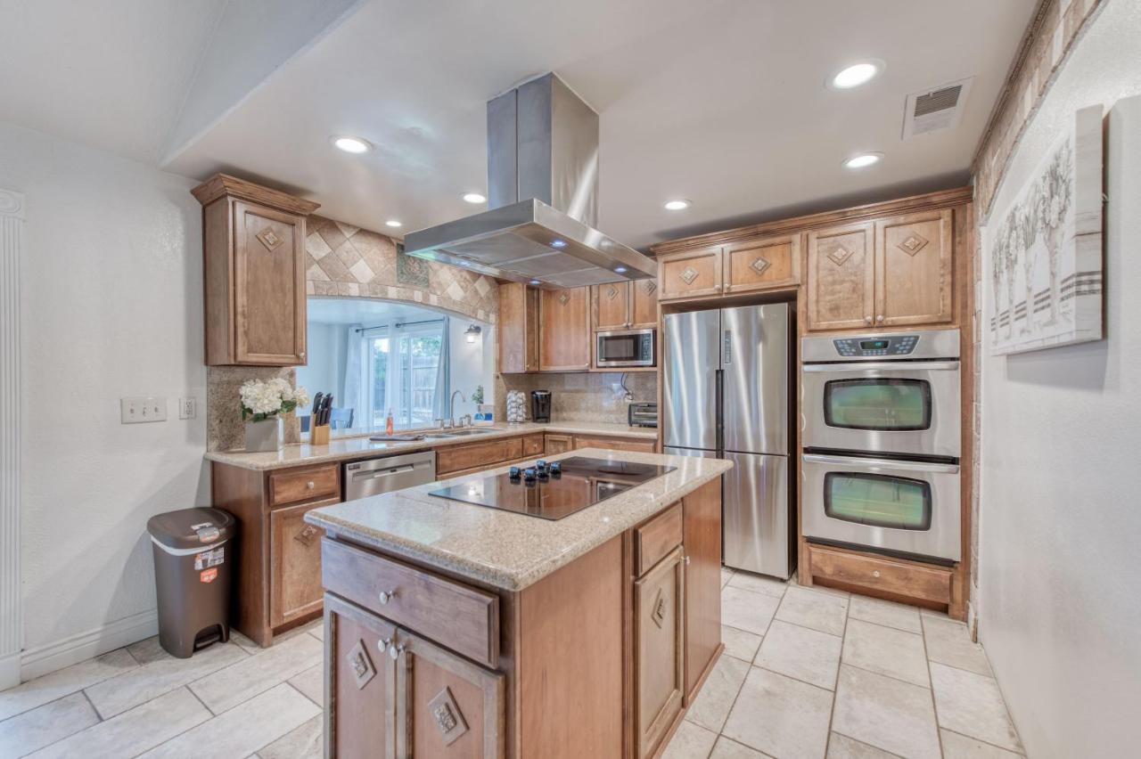 Apartment Fig Garden 4br House W Pool Fresno
