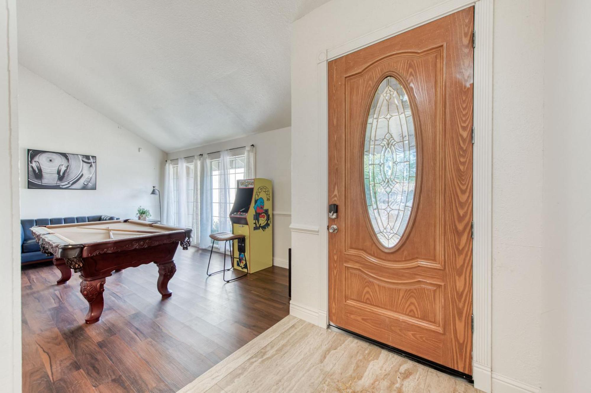Fig Garden 4br House W Pool Apartment